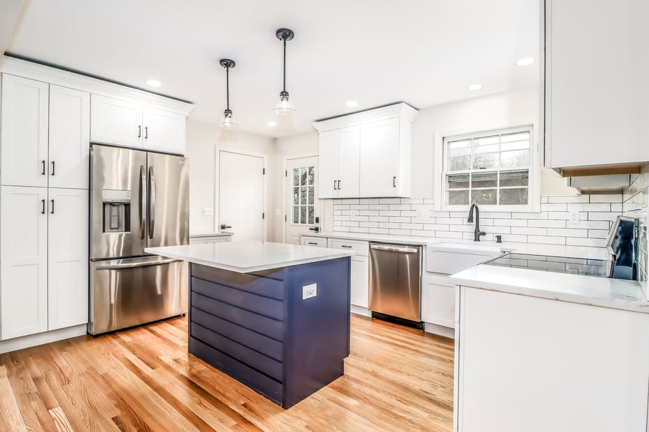 408 Hut Hill Road Photo 7