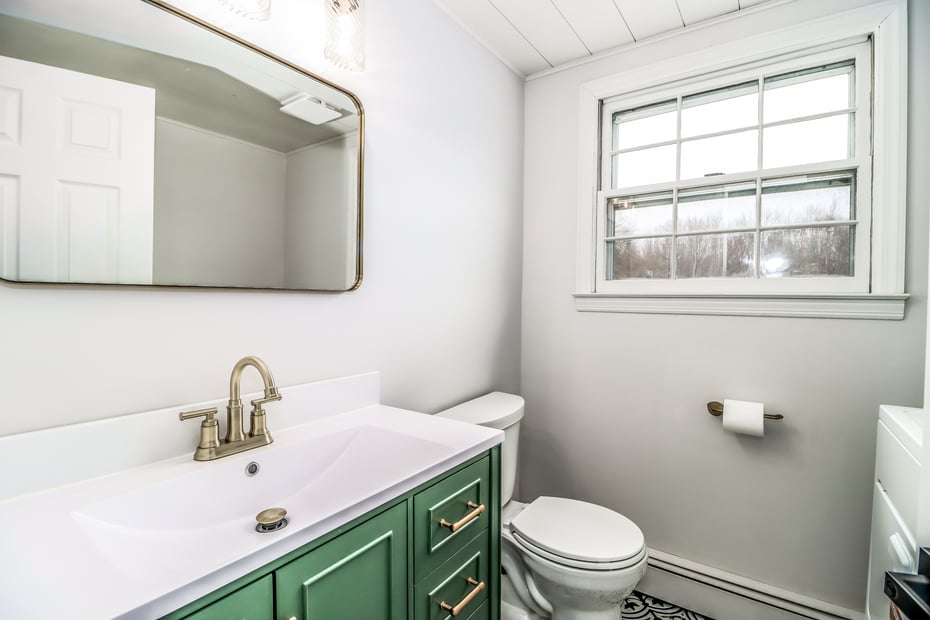 408 Hut Hill Road Photo 13