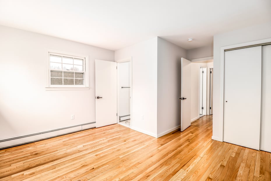 408 Hut Hill Road Photo 17