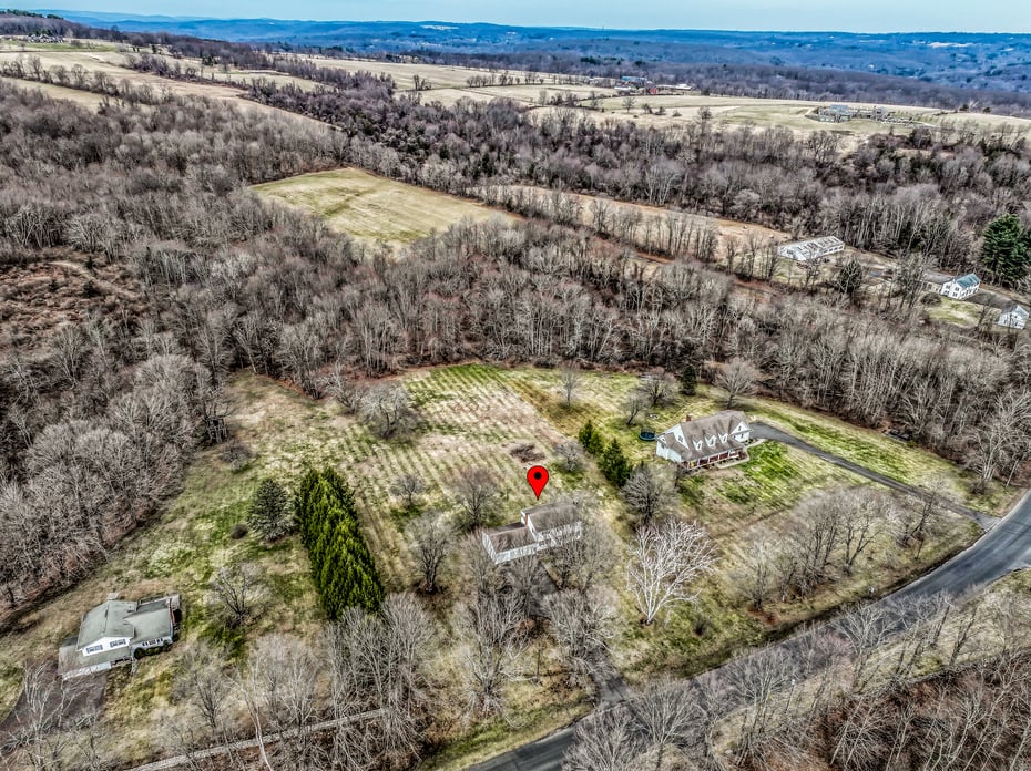 408 Hut Hill Road Photo 28