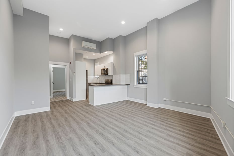 47 Beekman Avenue  #33 Photo 3