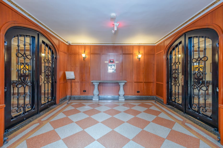 25 Parkview Avenue  #2K Photo 5