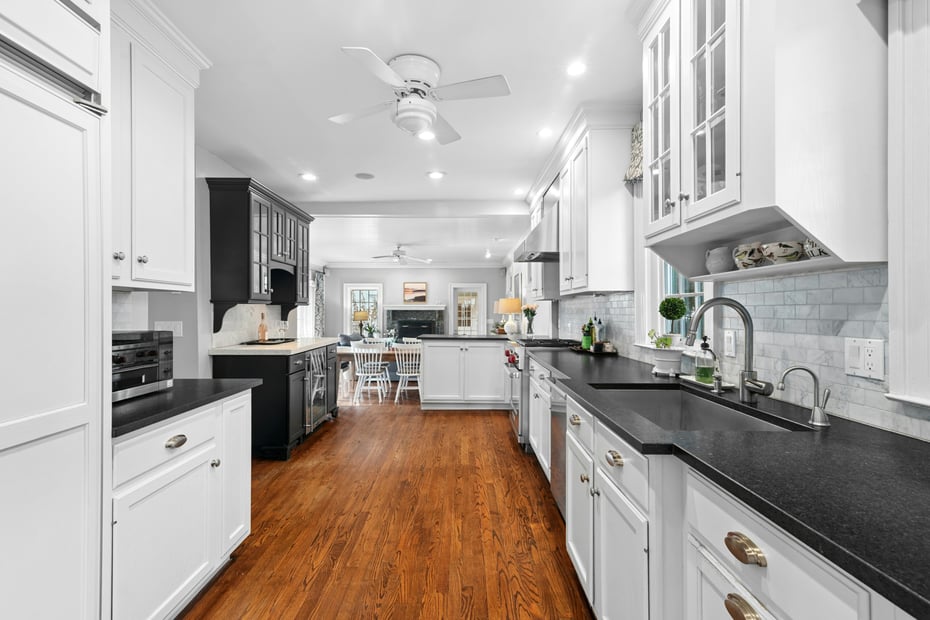 83 Sea Beach Drive Photo 8