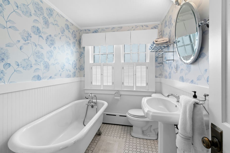 83 Sea Beach Drive Photo 30