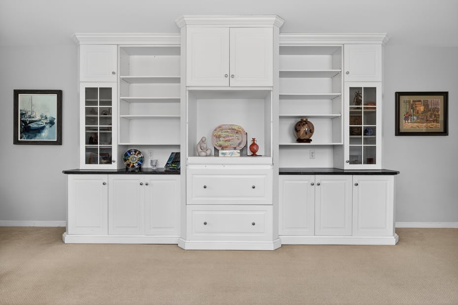 15 Farm Brook Court Photo 7