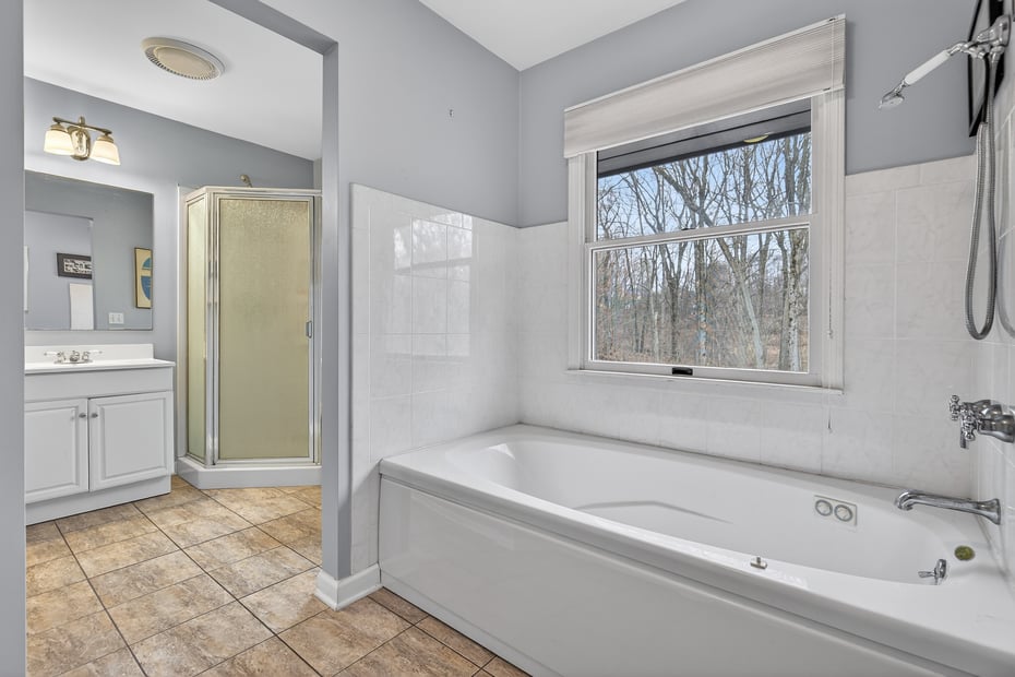 15 Farm Brook Court Photo 18