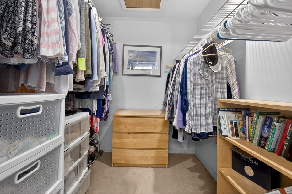 15 Farm Brook Court Photo 20