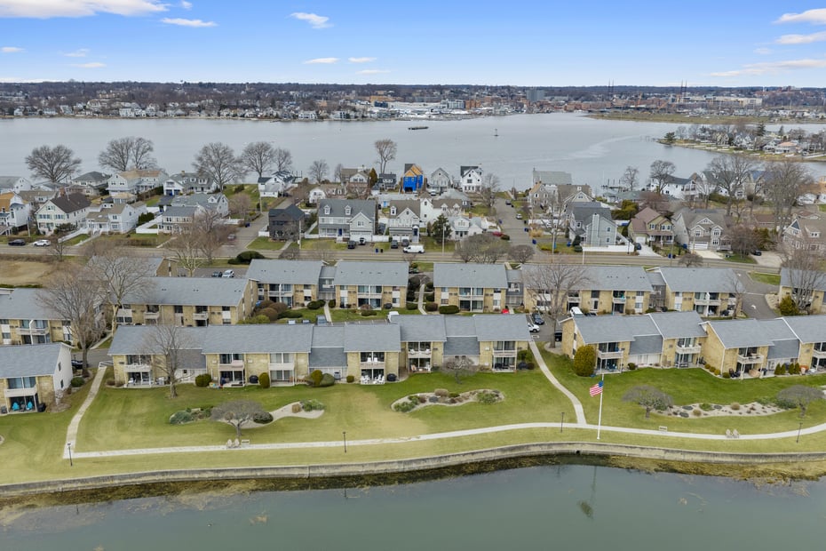 199 Gregory Boulevard  #C2 Photo 37