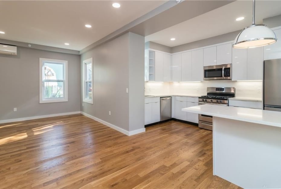 86 Main Street  #3 Photo 9