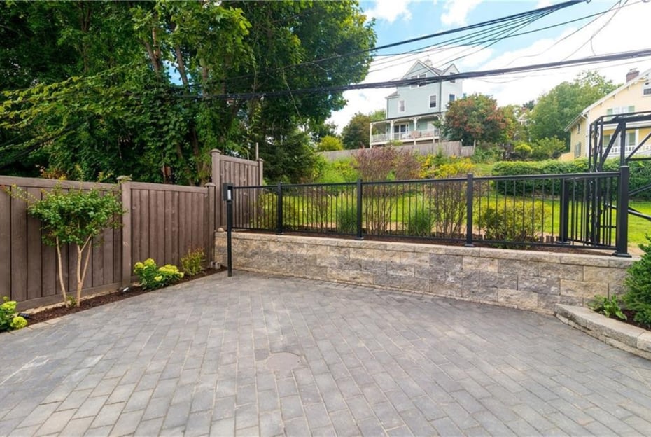 86 Main Street  #3 Photo 18