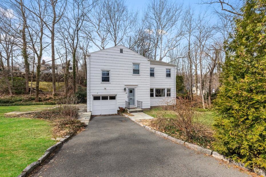 111 Spier Road Photo 2