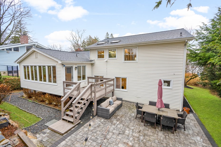 8 Valentine Road Photo 25