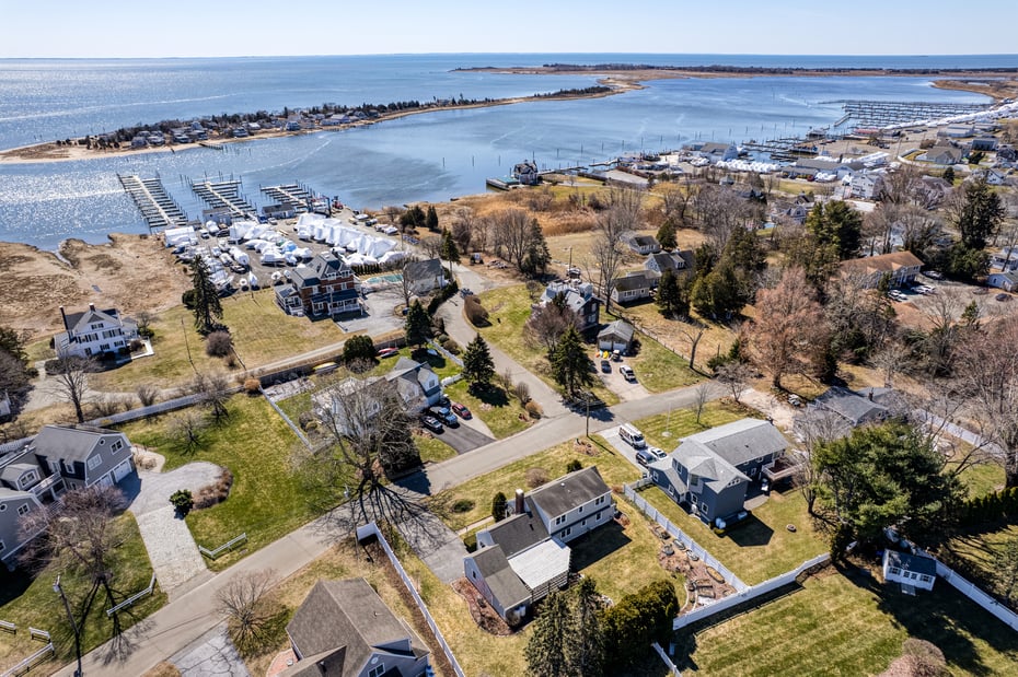 22 Indian Drive Photo 9