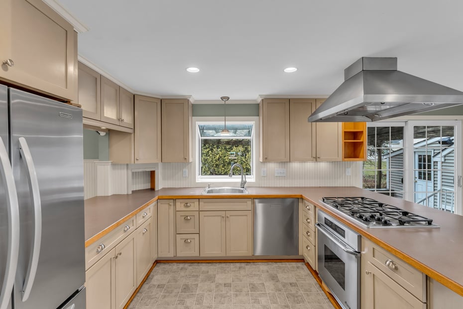 22 Indian Drive Photo 13