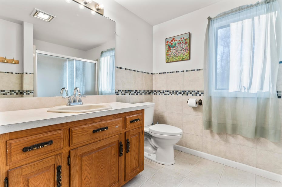 421 East Hyerdale Drive Photo 17