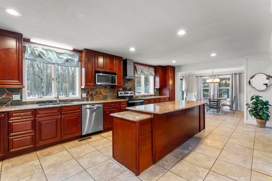 421 East Hyerdale Drive Photo 6