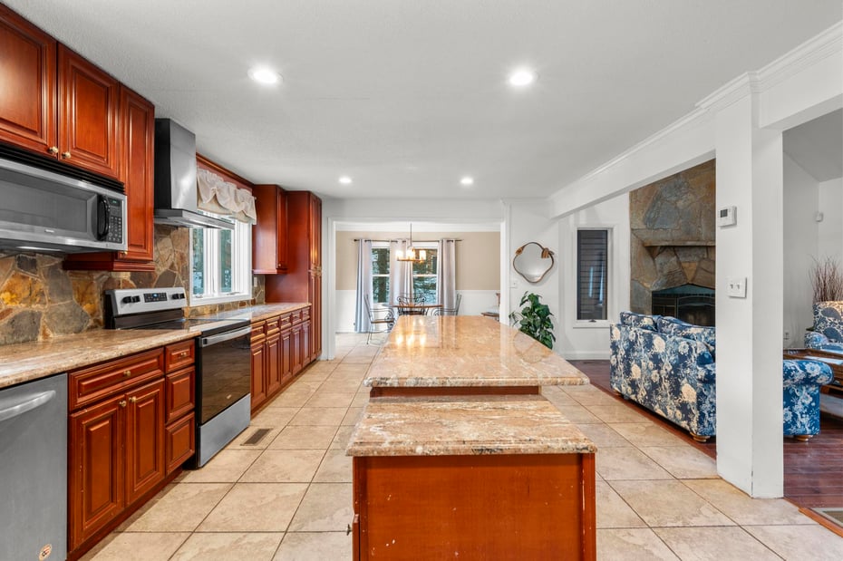 421 East Hyerdale Drive Photo 7