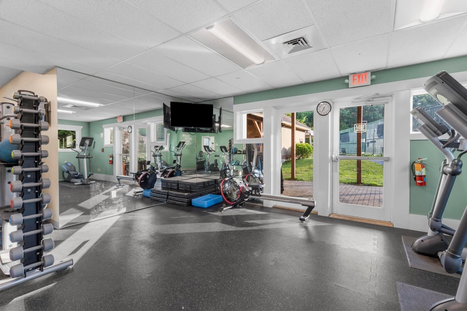 421 East Hyerdale Drive Photo 33