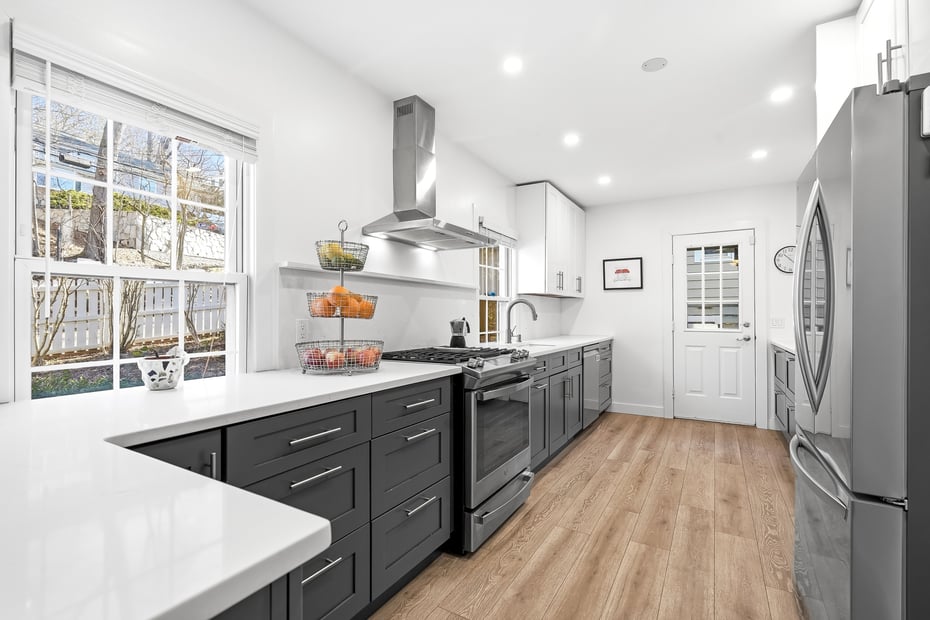 6 Circle Drive Photo 4