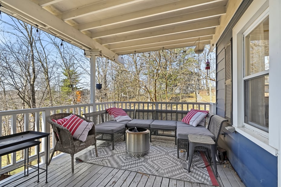 6 Circle Drive Photo 24