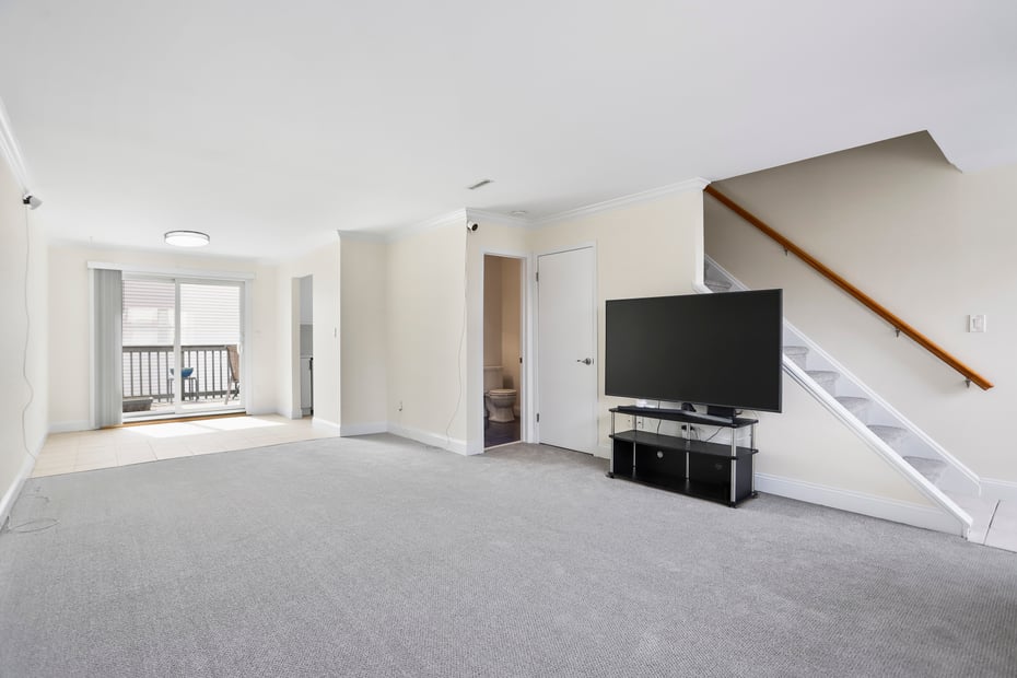 29 Van Buren Avenue  #I7 Photo 4