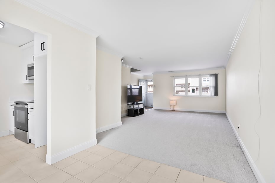 29 Van Buren Avenue  #I7 Photo 6