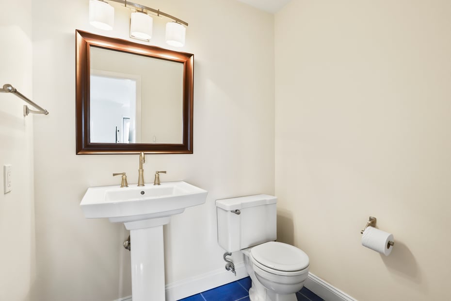 29 Van Buren Avenue  #I7 Photo 10