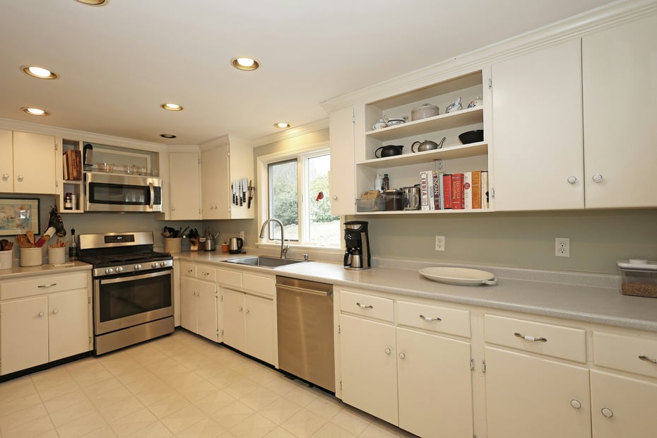 172 Gallows Hill Road Photo 19