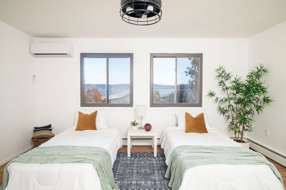 1099 Route 9W S  #2 Photo 6