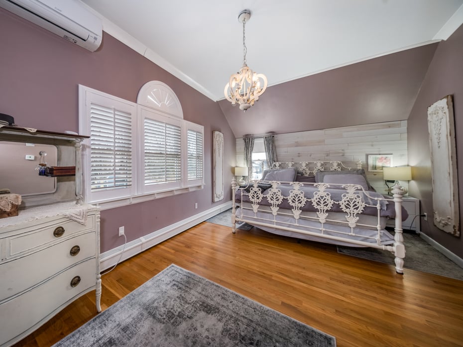 24 Cottage Place Photo 15