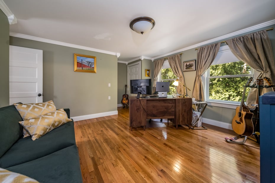 24 Cottage Place Photo 20