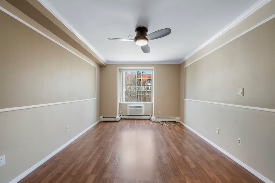 55 N Broadway  #3-14 Photo 11