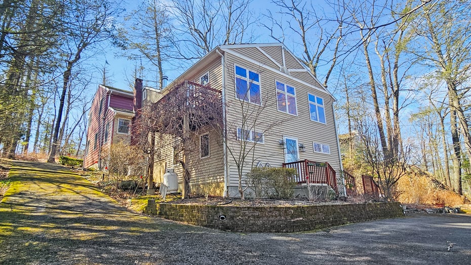 29 Carol Street Photo 1