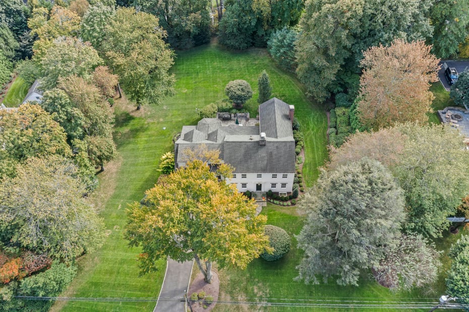 12 Sunset Road Photo 36