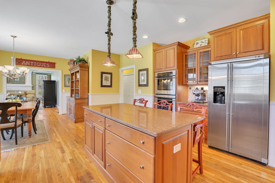 9 White Oak Lane Photo 8