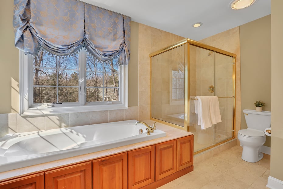 9 White Oak Lane Photo 19