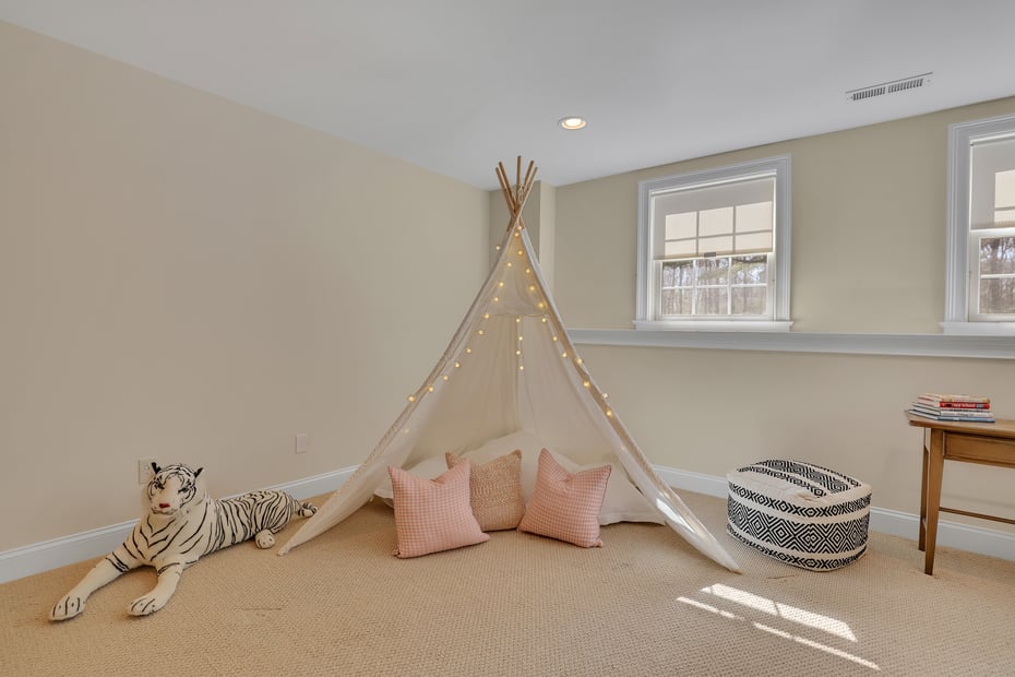 9 White Oak Lane Photo 30