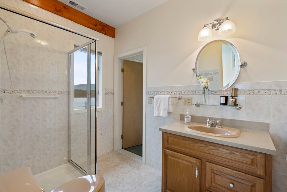 99 Washinee Heights Road Photo 22