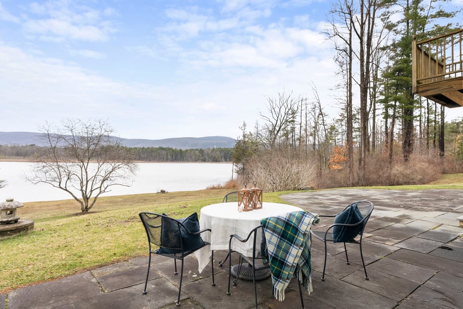 99 Washinee Heights Road Photo 30