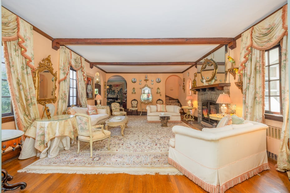 1 Wilson Block Photo 6