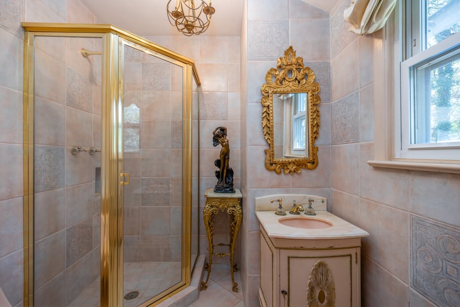 1 Wilson Block Photo 15