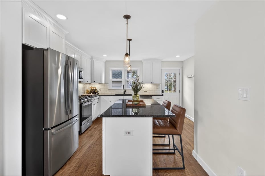 45 Walnut Street Photo 13