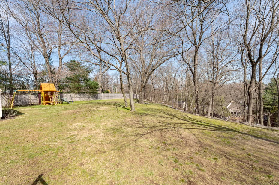 264 Chestnut Hill Road Photo 25