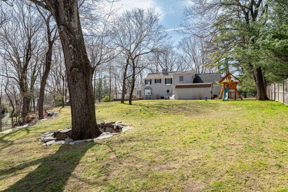 264 Chestnut Hill Road Photo 27