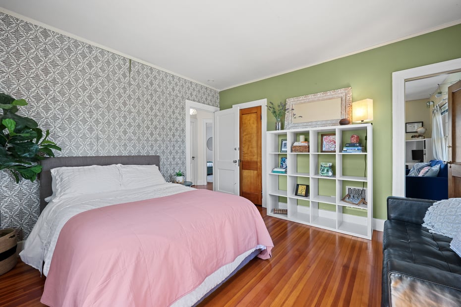 1720 Whitney Avenue Photo 24