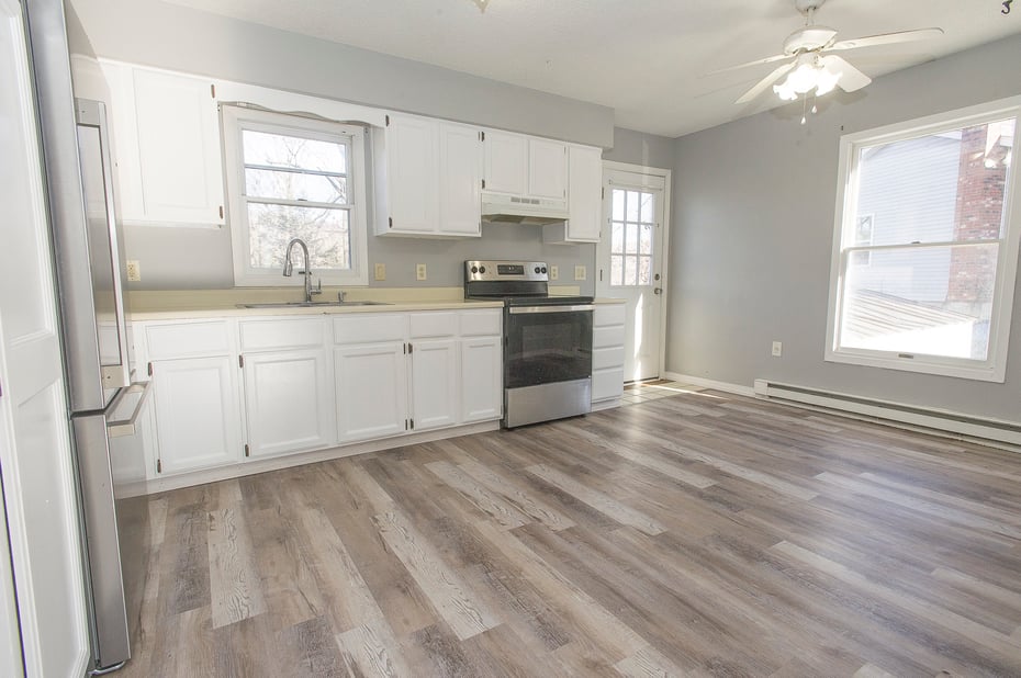 89 Doman Drive Photo 3