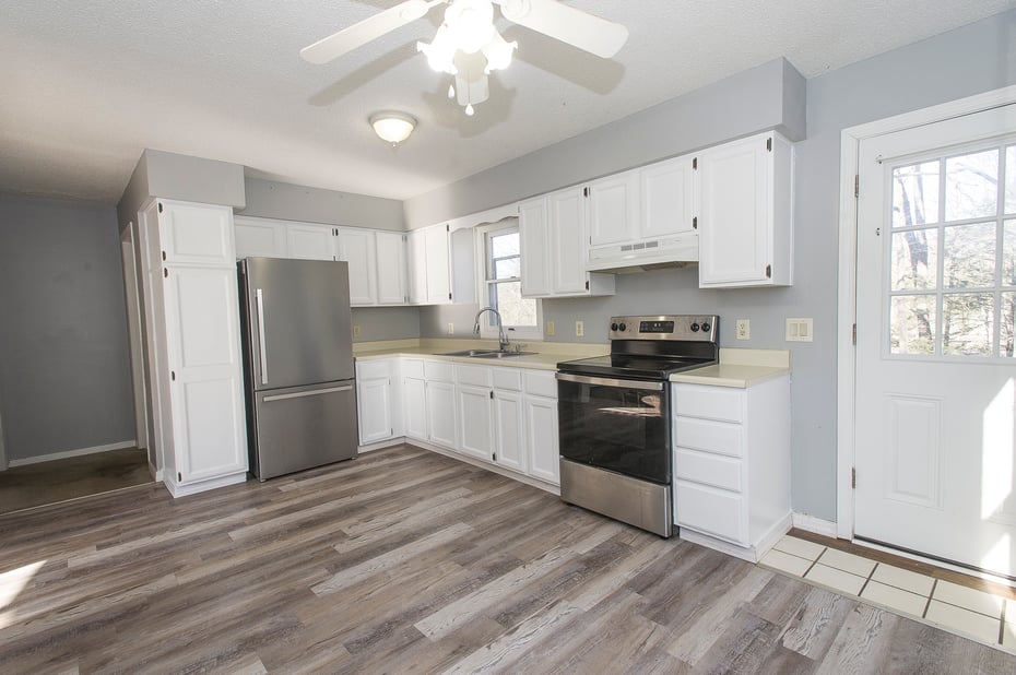 89 Doman Drive Photo 4