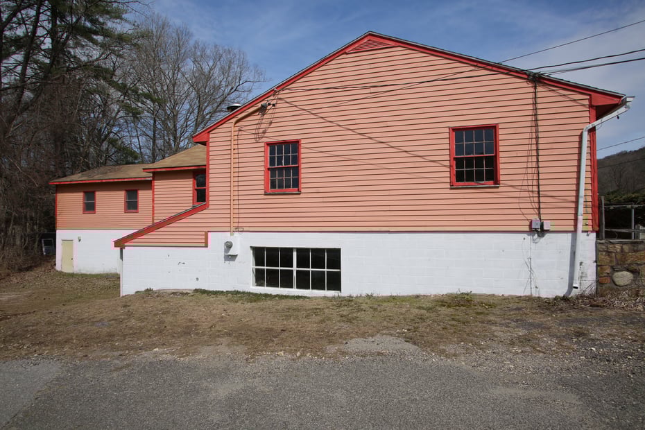 20 Kent Road South Photo 6