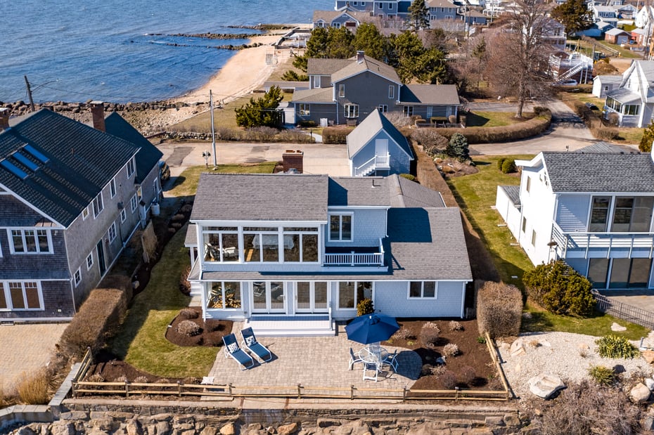 6 Point Road Photo 9