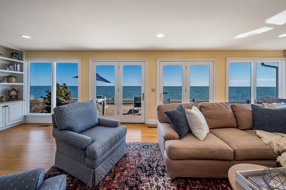 6 Point Road Photo 13